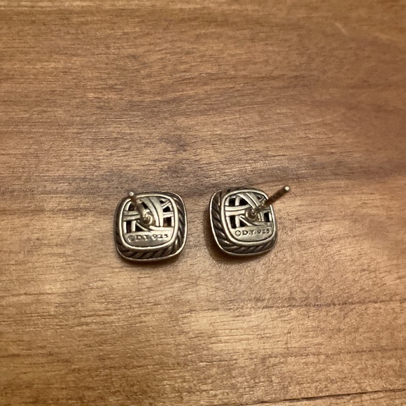 David Yurman Albion Stud Earrings with Diamonds - Blue Topaz